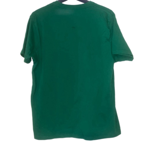 Men's Holiday Time Christmas Elf T-Shirt Green Red M - Picture 2 of 3